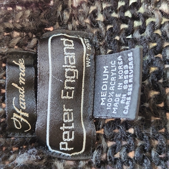 Peter England Handmade Crochet Knit Black/White/Gray Button Front Cardigan Sz M - Picture 7 of 9